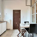 Cozy For Family Next To Wawel & Old Town Krakkó