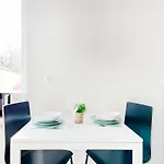 Cozy For Family Next To Wawel & Old Town Apartman