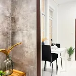 Cozy For Family Next To Wawel & Old Town شقة